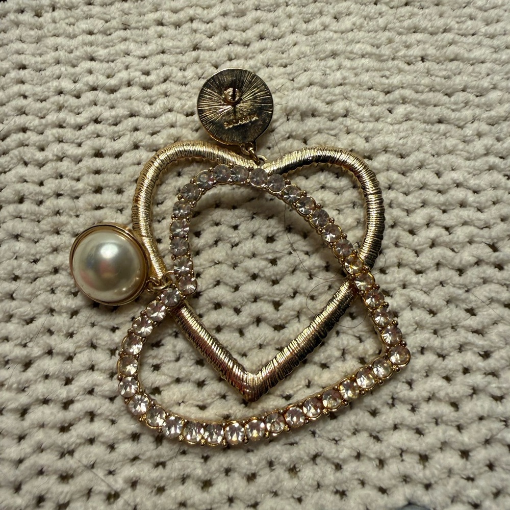 BaubleBar Gold and Pearl Heart Earrings - Picture 5 of 5